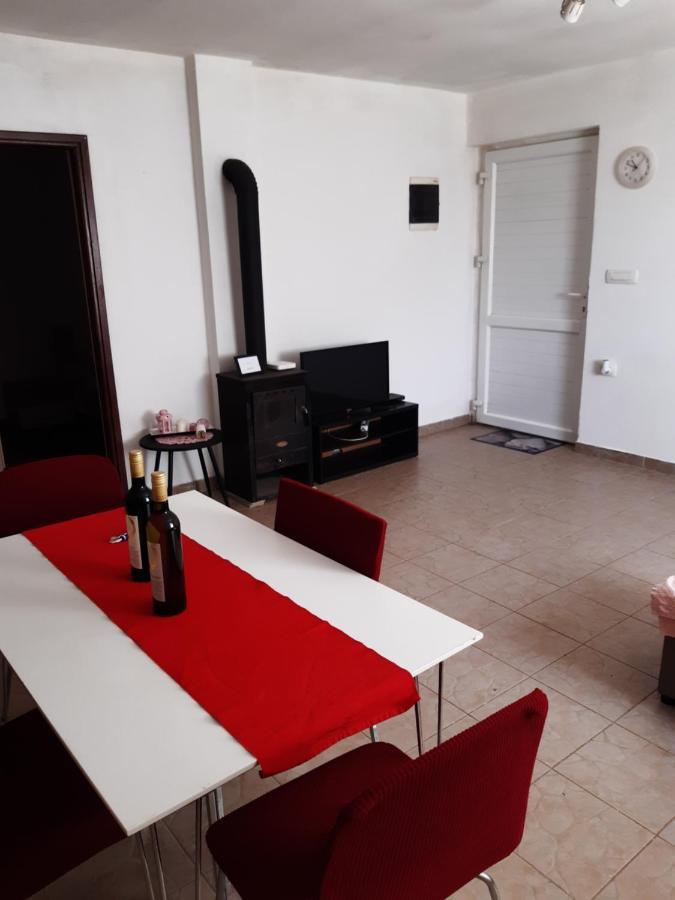 LAVE II cozy house Villa Ližnjan Eksteriør billede