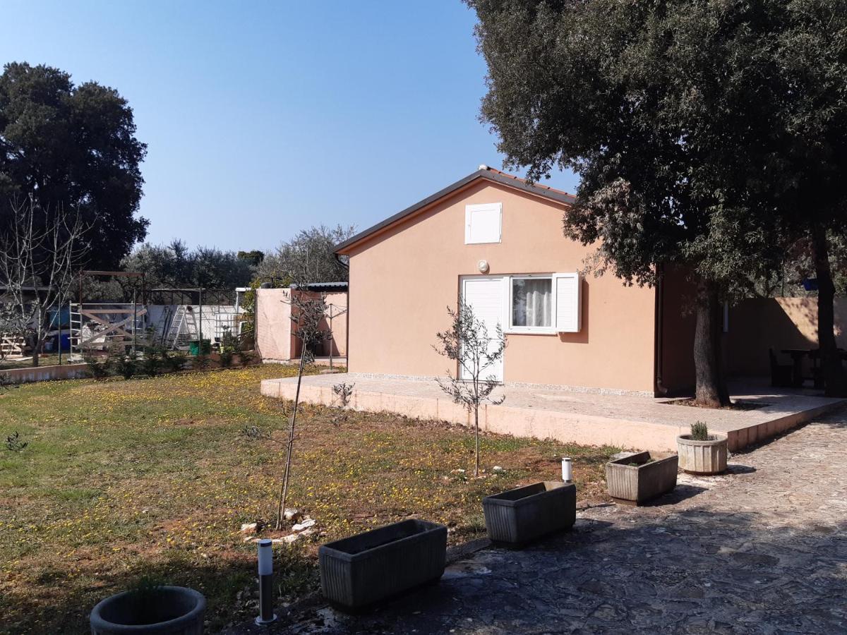 LAVE II cozy house Villa Ližnjan Eksteriør billede
