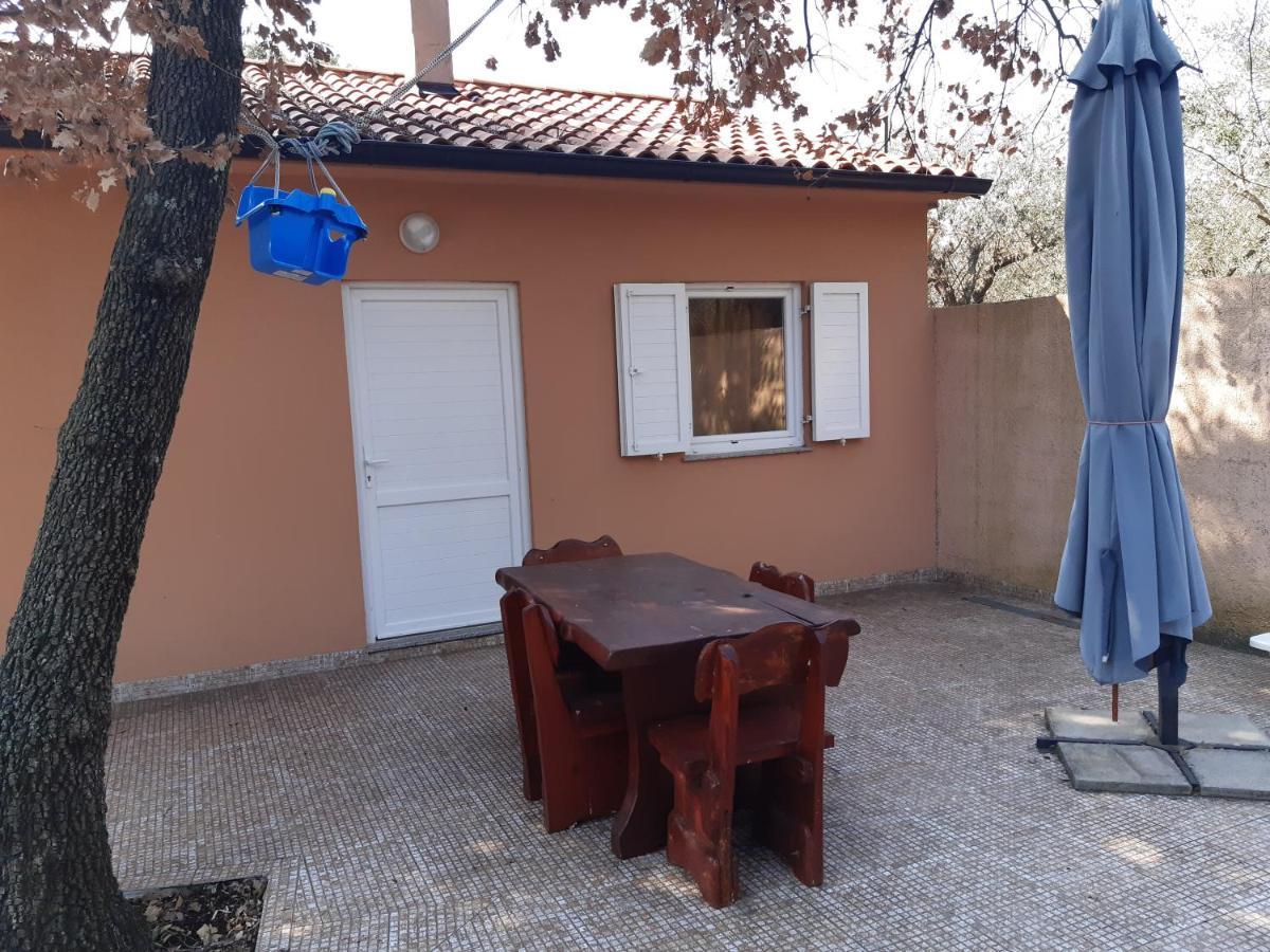 LAVE II cozy house Villa Ližnjan Eksteriør billede
